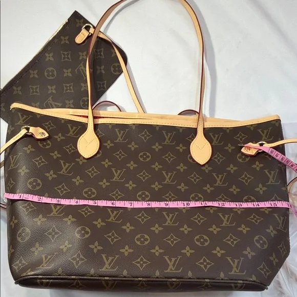 Louis Vuitton Brown Monogram Tote Bag - Picture 5 of 12